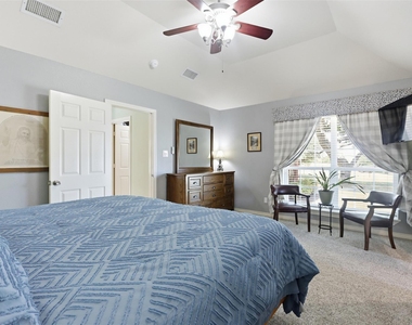 109 Crestwood Lane - Photo Thumbnail 16