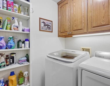109 Crestwood Lane - Photo Thumbnail 21