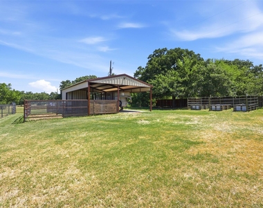 109 Crestwood Lane - Photo Thumbnail 28