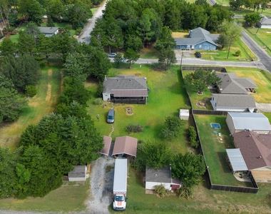 164 Cypress Drive - Photo Thumbnail 11