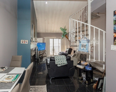 1418 Signal Ridge - Photo Thumbnail 2