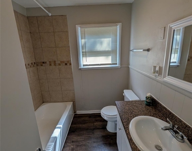3517 Binyon Avenue - Photo Thumbnail 14