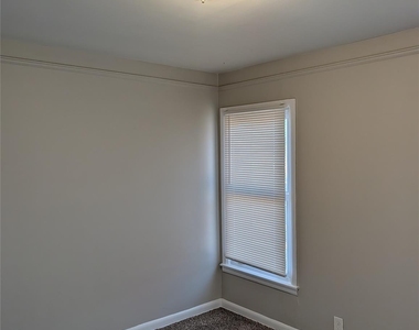 3517 Binyon Avenue - Photo Thumbnail 10