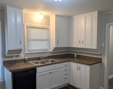 3517 Binyon Avenue - Photo Thumbnail 6