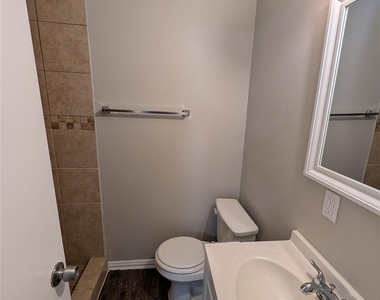 3517 Binyon Avenue - Photo Thumbnail 13