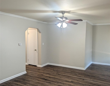 3517 Binyon Avenue - Photo Thumbnail 2