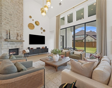 2550 Whitewood Drive - Photo Thumbnail 16