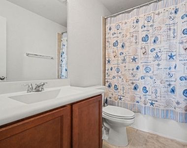 305 Pitt Circle - Photo Thumbnail 23