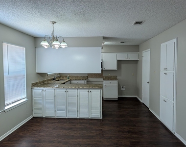 7258 Church Park Drive - Photo Thumbnail 3