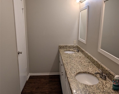7258 Church Park Drive - Photo Thumbnail 13