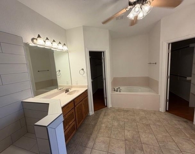 500 Leatherman Drive - Photo Thumbnail 25