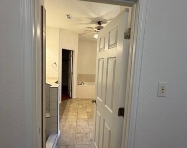 500 Leatherman Drive - Photo Thumbnail 28