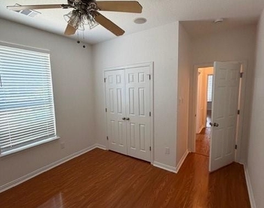 500 Leatherman Drive - Photo Thumbnail 3