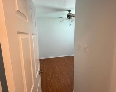 500 Leatherman Drive - Photo Thumbnail 5