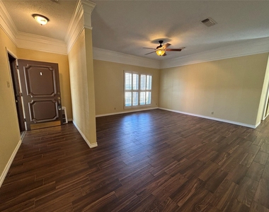 4702 Ranch View Road - Photo Thumbnail 2
