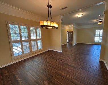 4702 Ranch View Road - Photo Thumbnail 6