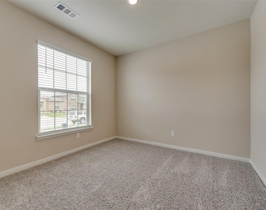 291 Wandering Stream Way - Photo Thumbnail 9