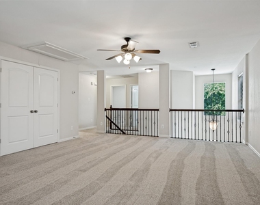 7925 Hannah Street - Photo Thumbnail 14