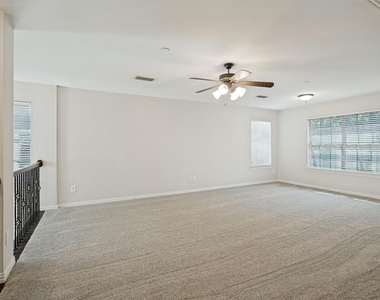 7925 Hannah Street - Photo Thumbnail 13