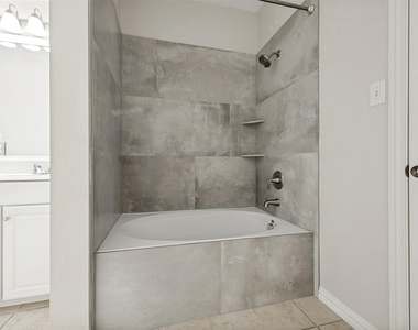 7925 Hannah Street - Photo Thumbnail 12