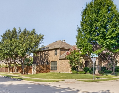 842 Sun Meadow Road - Photo Thumbnail 1