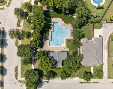 842 Sun Meadow Road - Photo Thumbnail 35