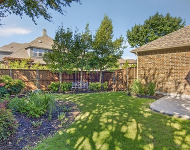 842 Sun Meadow Road - Photo Thumbnail 14