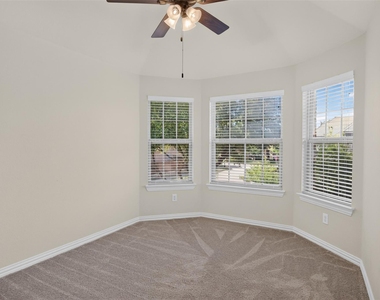 842 Sun Meadow Road - Photo Thumbnail 27