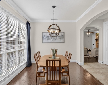 842 Sun Meadow Road - Photo Thumbnail 7
