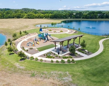 217 Observation Drive N - Photo Thumbnail 29
