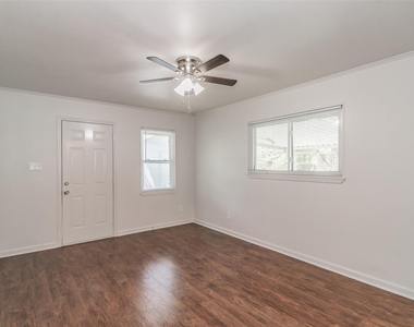 5108 Lyndon Drive - Photo Thumbnail 28