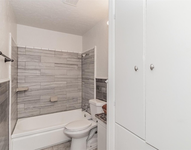5108 Lyndon Drive - Photo Thumbnail 31