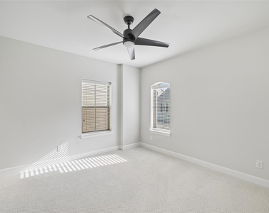 623 Aspen Valley Lane - Photo Thumbnail 22