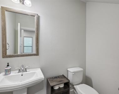 623 Aspen Valley Lane - Photo Thumbnail 27