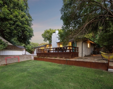 1657 Nob Hill Road - Photo Thumbnail 22