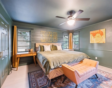 1657 Nob Hill Road - Photo Thumbnail 14