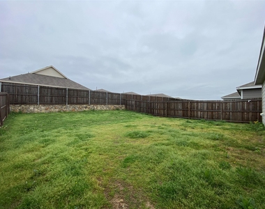 5911 Nyquist Way - Photo Thumbnail 32