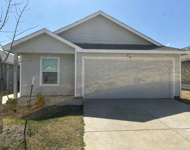 5911 Nyquist Way - Photo Thumbnail 2