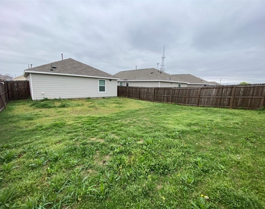 5911 Nyquist Way - Photo Thumbnail 35