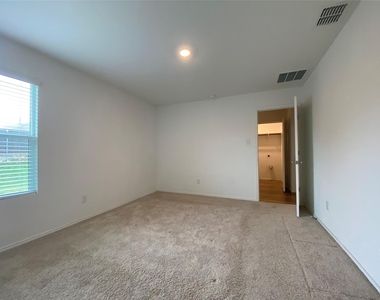 5911 Nyquist Way - Photo Thumbnail 21