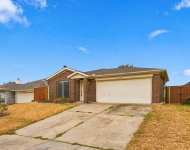 6433 Riverwater Trail - Photo Thumbnail 1