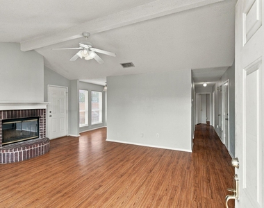 6433 Riverwater Trail - Photo Thumbnail 3