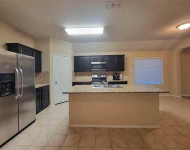 1117 Prelude Drive - Photo Thumbnail 8