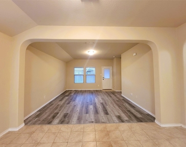1117 Prelude Drive - Photo Thumbnail 12