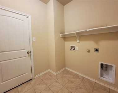 1117 Prelude Drive - Photo Thumbnail 22
