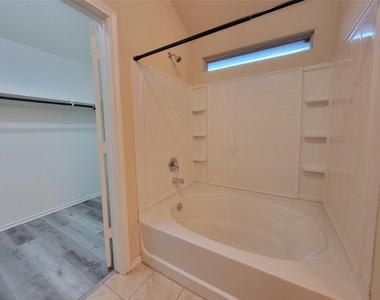 1117 Prelude Drive - Photo Thumbnail 16