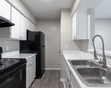 3700 S Tyler Street - Photo Thumbnail 6