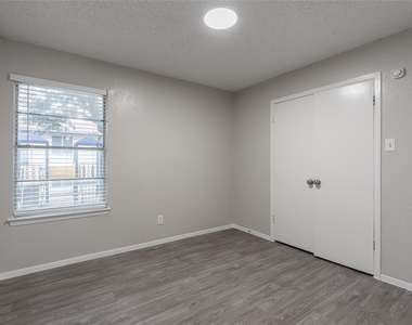 3700 S Tyler Street - Photo Thumbnail 9