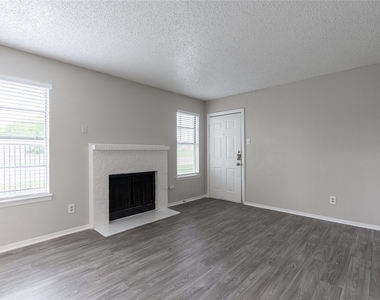 3700 S Tyler Street - Photo Thumbnail 5