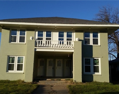 1921 W 10th Street - Photo Thumbnail 22